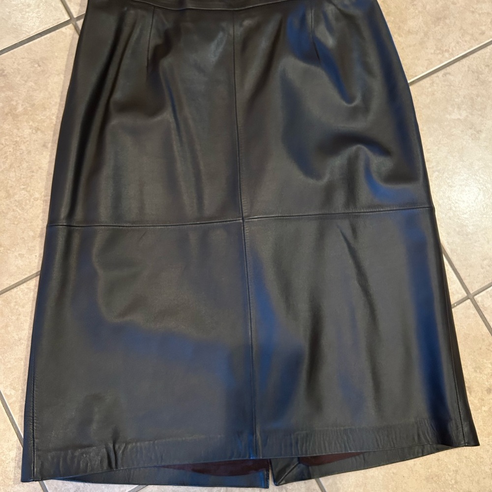 Elegant Dark Espresso Leather Skirt
